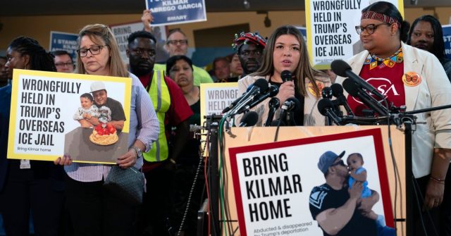 Supreme Court Pauses Order to Return Mistakenly Deported Man