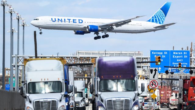 United-Airlines-UAL-Q1-2025-earnings.jpeg United Airlines (UAL) Q1 2025 earnings