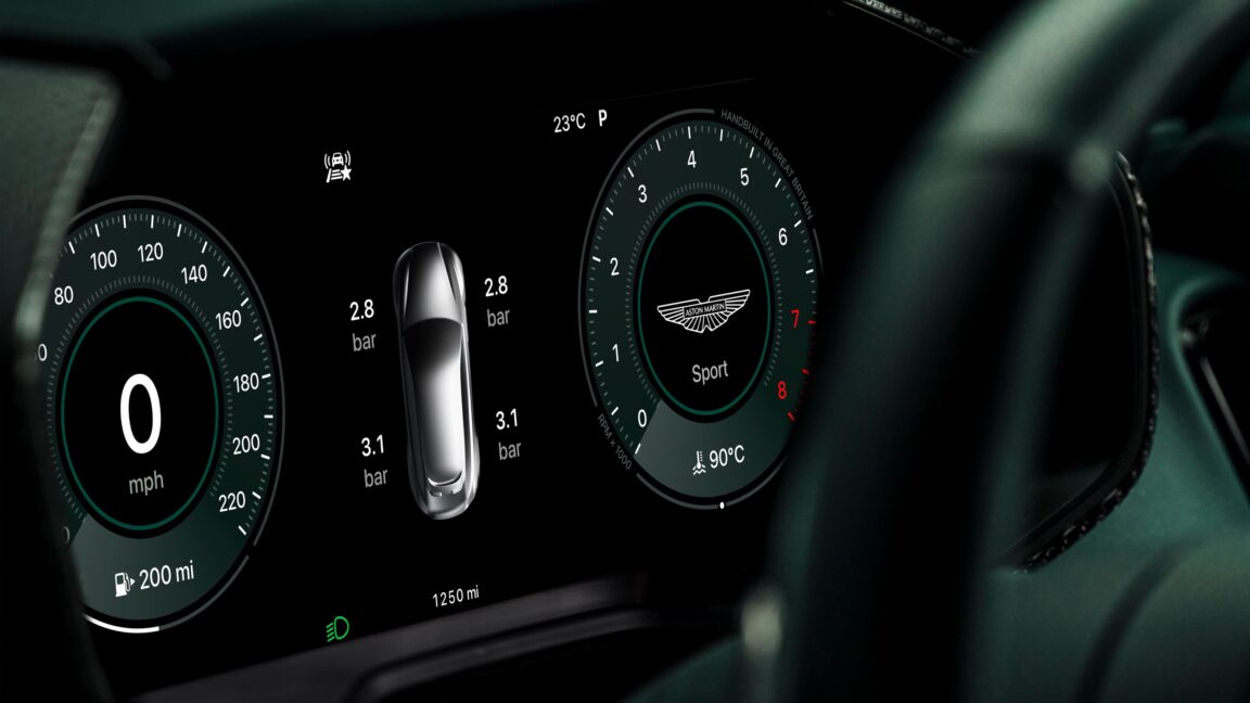 1747337224_Apples-new-CarPlay-Ultra-is-ready-but-only-in-Aston.jpg Apple’s new CarPlay Ultra is ready, but only in Aston Martins for now