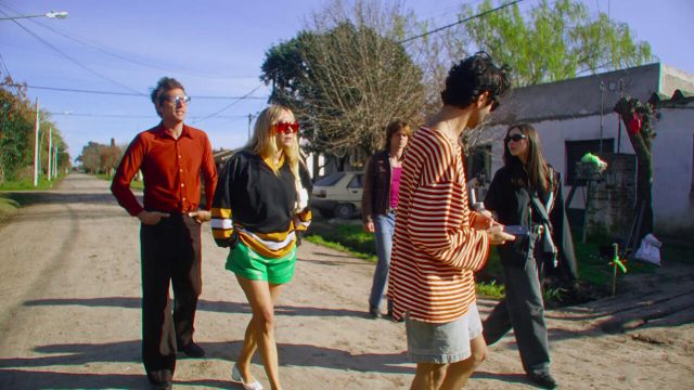 1747662187_In-‘Magic-Farm-Amalia-Ulman-Skewers-Influencer-Culture.jpg In ‘Magic Farm’ Amalia Ulman Skewers Influencer Culture