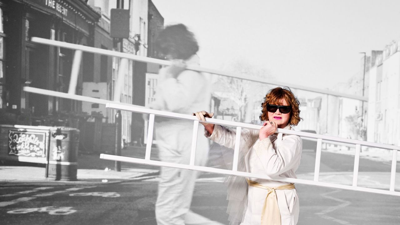 1747959248_The-Raincoats-Gina-Birch-Announces-New-Album-Shares-Causing-Trouble.jpeg The Raincoats’ Gina Birch Announces New Album, Shares “Causing Trouble Again”: Video