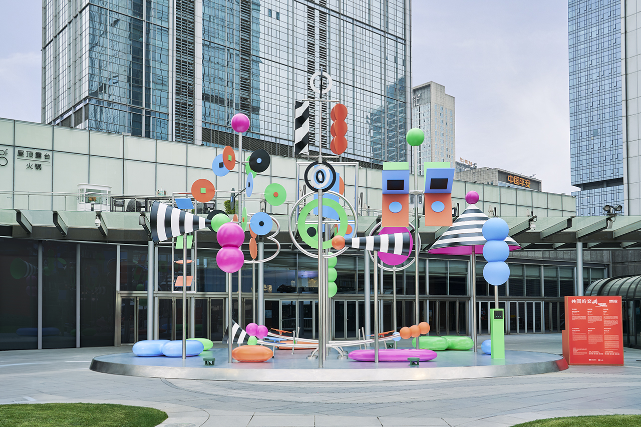 Wade and Leta Unveil Installation to Make You Stop, Listen, Look