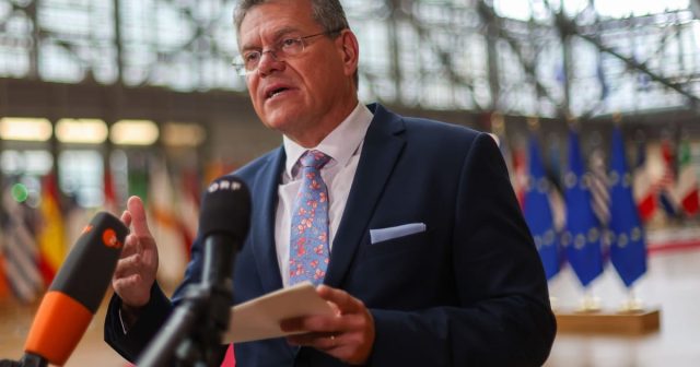 EU-US-to-discuss-tariff-offers-on-Friday.jpg EU, US to discuss tariff offers on Friday
