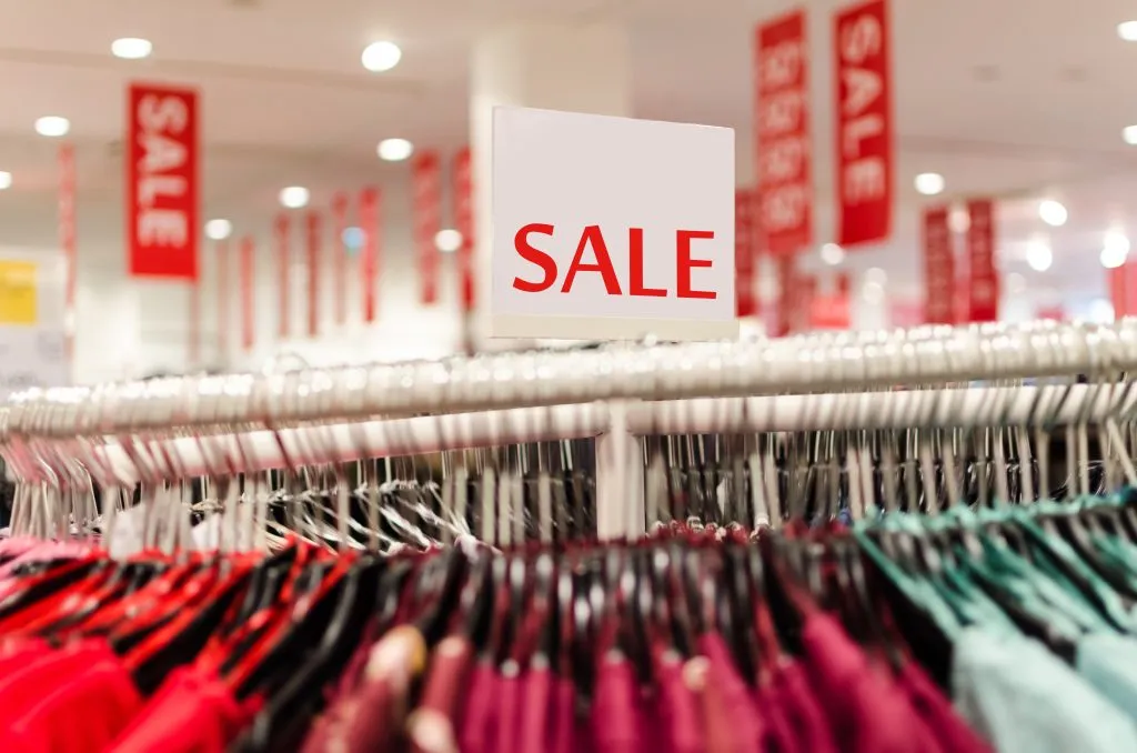 Drapers - Inflation hits 3.5% as clothing prices fall