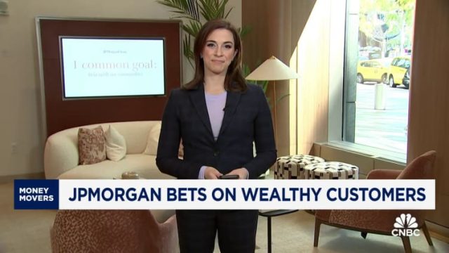 JPMorgan-Chase-is-heading-upmarket-to-woo-Americas-millionaires.jpg JPMorgan opens financial center in Columbus Circle in bet on wealthy customers