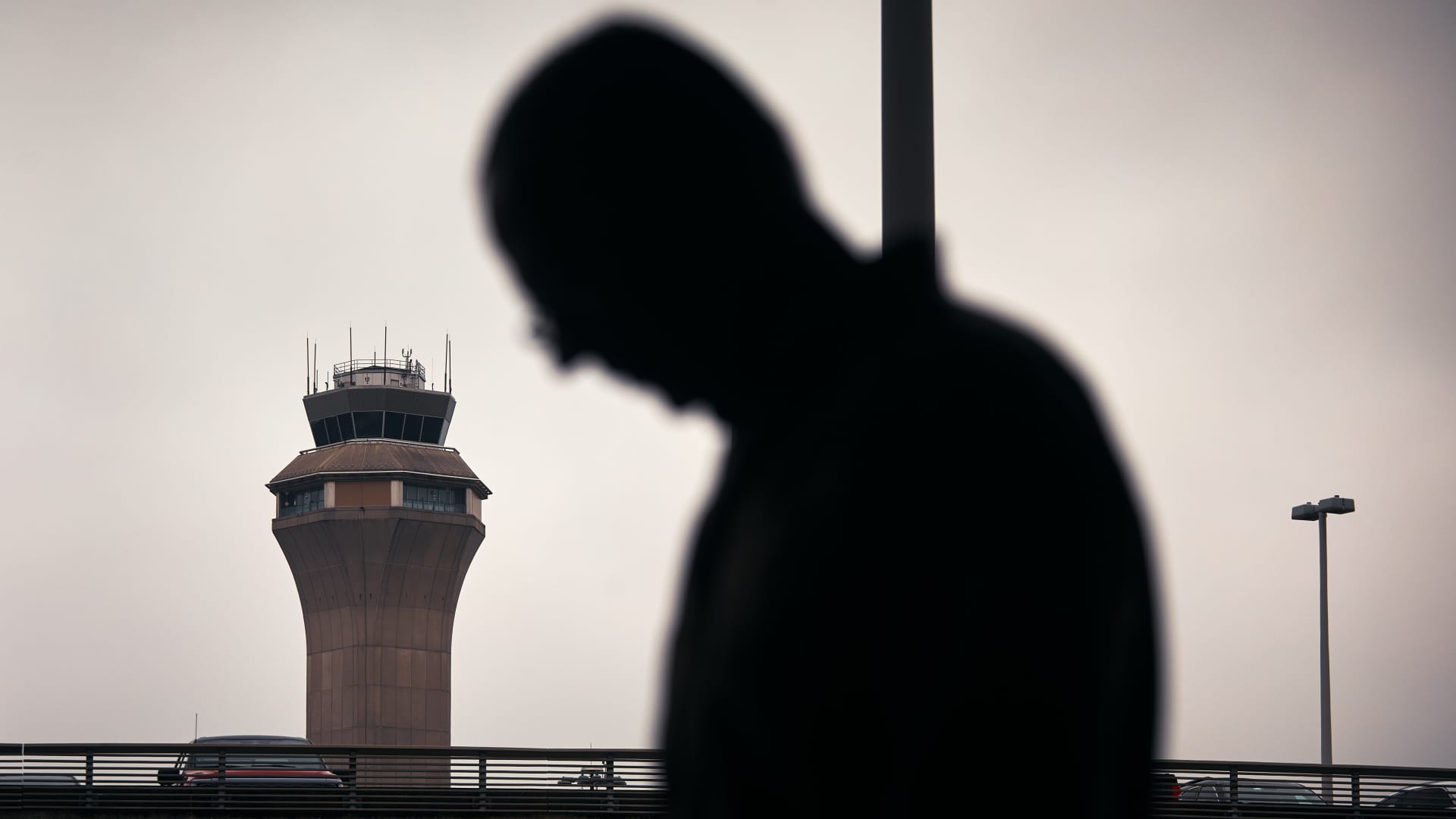 Newark-air-traffic-controllers-lost-contact-with-planes-overnight.jpeg Newark air traffic controllers lost contact with planes overnight