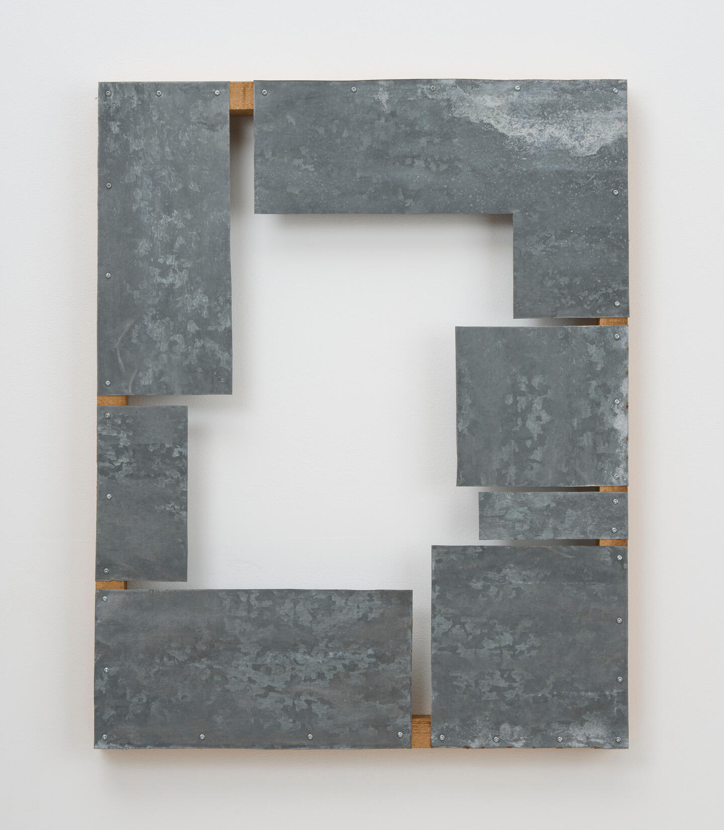 Kishio Suga, Enclosed Intervals, 1990. Wood, galvanized iron plate, 70.8 × 55.7 × 4 cm. Courtesy: Tomio Koyama Gallery