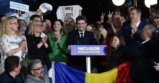 Tate-bro-tears-and-EU-delight-as-Dan-beats-right-winger.jpg Tate bro tears and EU delight as Dan beats right-winger in Romania’s election