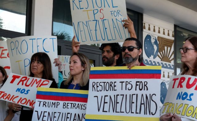 Trump-Admin-Seeks-to-Strip-TPS-From-350000-Venezuelans.jpg Trump Admin Seeks to Strip TPS From 350,000 Venezuelans