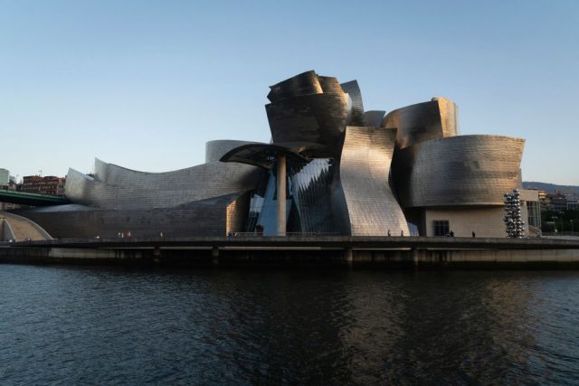 Wetlands-Campaign-Launched-Against-Guggenheim-Expansion-in-Spain.jpeg The exterior view of the Guggenheim Museum designed by architect Frank Gehry in Bilbao, Spain.