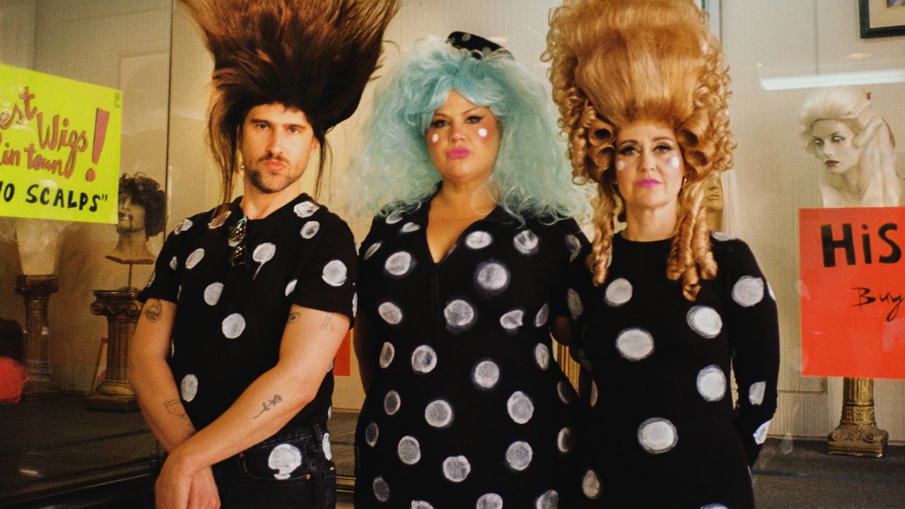 1748910964_Hunx-and-His-Punx-Announce-Tour-and-First-Album-in.jpeg Hunx and His Punx Announce Tour and First Album in 12 Years, Share Video for New Song: Watch