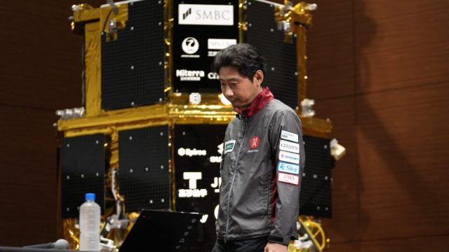 A-Japanese-lander-crashed-on-the-Moon-after-losing-track.jpeg A Japanese lander crashed on the Moon after losing track of its location
