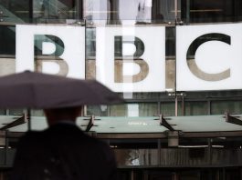 BBC under fire over ‘death to the IDF’ Glastonbury chant 