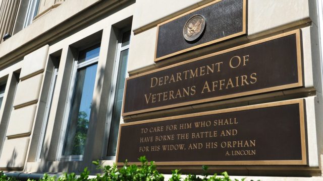 DOGE-used-flawed-AI-tool-to-munch-Veterans-Affairs-contracts.jpg DOGE used flawed AI tool to “munch” Veterans Affairs contracts