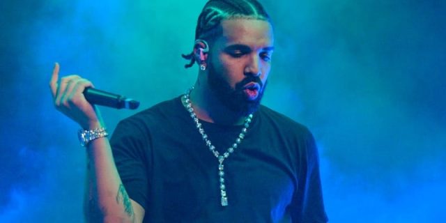 Drake-Is-First-Artist-With-400-Weeks-in-the-Hot.jpg Drake Is First Artist With 400 Weeks in the Hot 100 Top 10