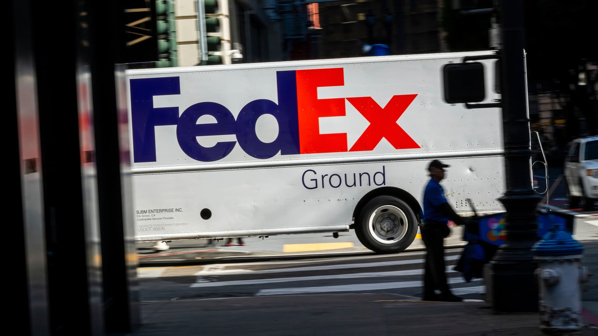 FedEx-FDX-Q4-2025-earnings.jpeg FedEx (FDX) Q4 2025 earnings