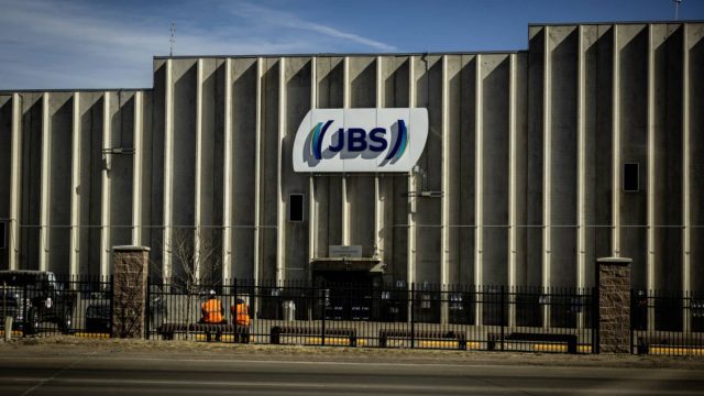 JBS-Brazilian-meat-company-goes-public-in-the-US.jpeg JBS Brazilian meat company goes public in the U.S.