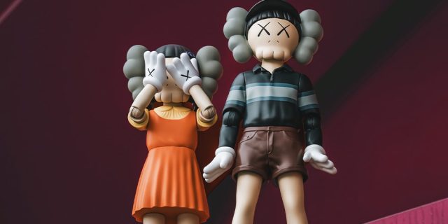 KAWS-Netflix-Squid-Game-CHUL-SU-Figures.jpg KAWS Netflix 'Squid Game' "CHUL-SU" Figures
