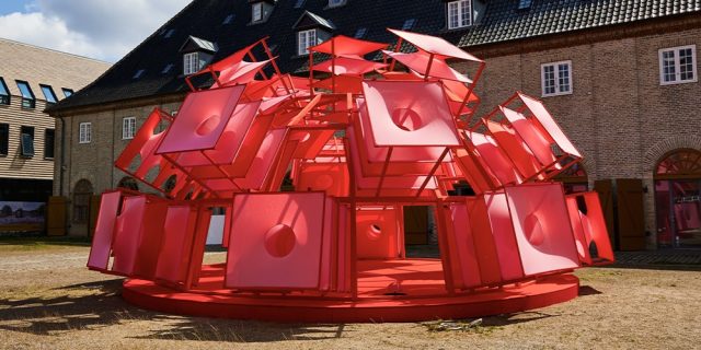 Louis-Poulsen-Henrik-Vibskov-Circle-Dome-Square.jpg Louis Poulsen Henrik Vibskov Circle Dome Square