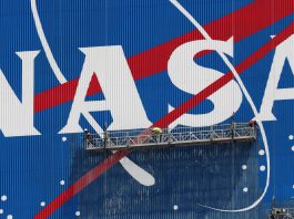 NASA plans to stream rocket launches on Netflix starting this summer