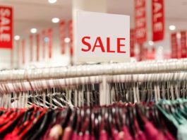Summer Sales kick off as retail growth slows