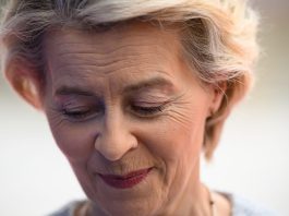 Von der Leyen faces political crisis after groups threaten to withdraw support 