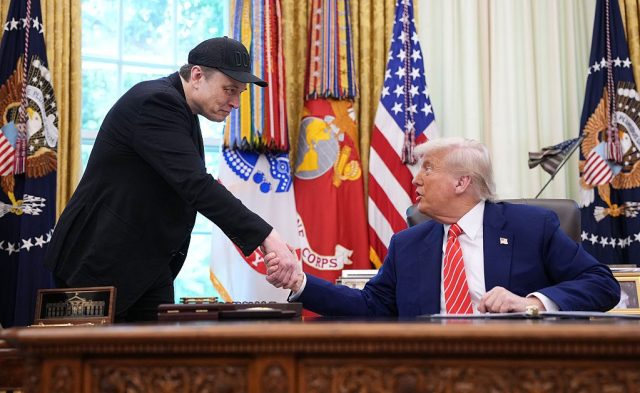 White-House-Hints-at-Thawing-of-Trump-Musk-Feud.jpg White House Hints at Thawing of Trump-Musk Feud