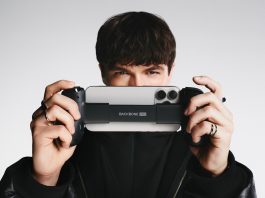 The Backbone Pro Is the Game Controller to Rule Them All