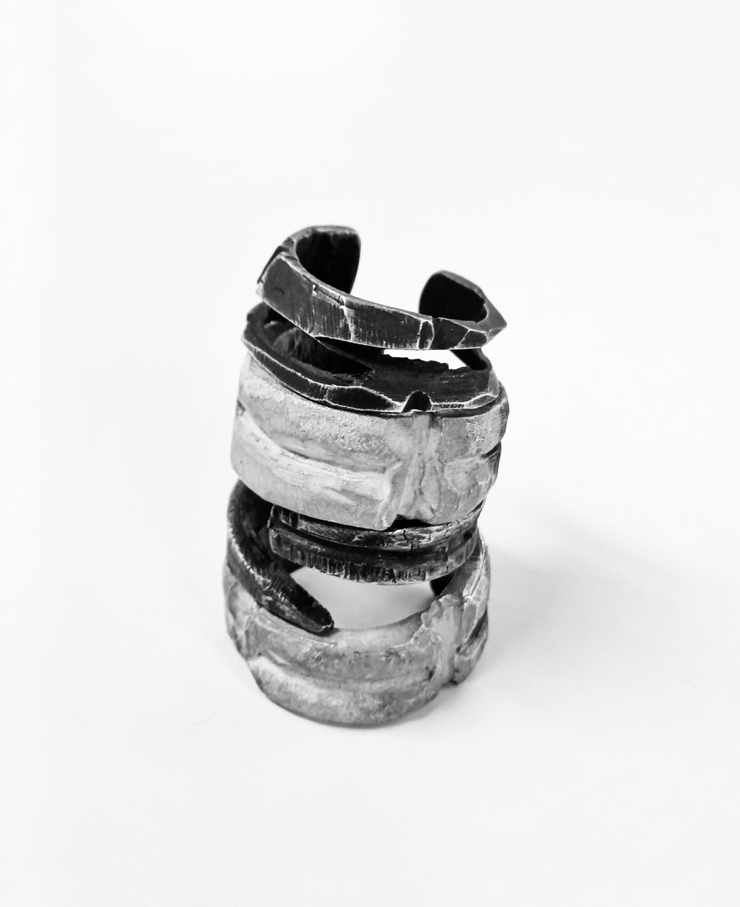 Hypebeast Community Center: BARZAKH Marwan Haredy Aya Ben Amor ss25 aw24 jewelry info