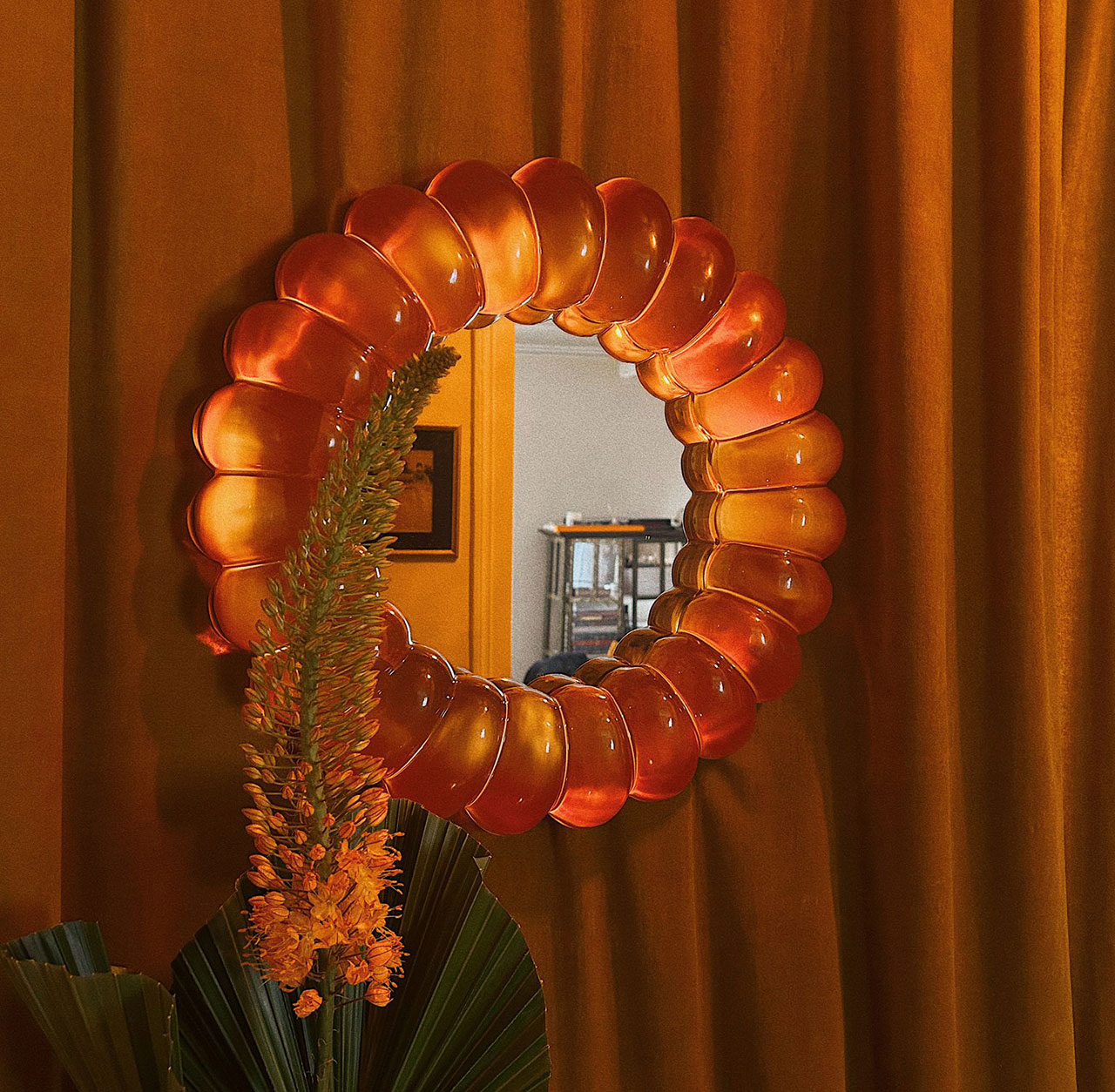 RTH’s New Mirror Takes Cues From Your Favorite Retro Dessert