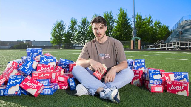 Athlete-backed-Jams-takes-on-peanut-butter-and-jelly-protein-craze.png Athlete-backed Jams takes on peanut butter and jelly, protein craze