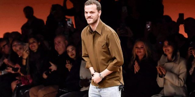 Chanel-Metiers-dArts-Matthieu-Blazy-NYC-Debut-Info.jpg Chanel Metiers d'Arts Matthieu Blazy NYC Debut Info