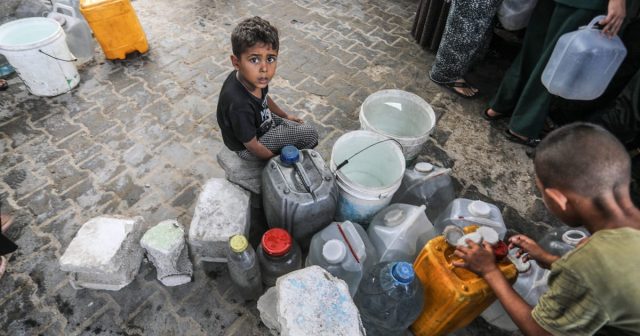 Dozens-of-Palestinians-reported-killed-at-aid-station-despite-EU-Israel.jpg Dozens of Palestinians reported killed at aid station despite EU-Israel deal
