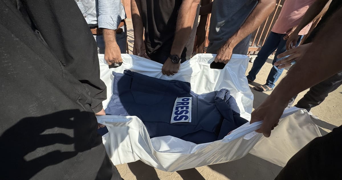 France-pushes-Israel-to-let-media-into-Gaza.jpg France pushes Israel to let media into Gaza