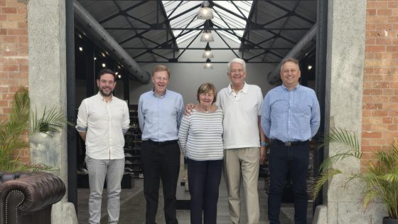 Gardiners acquires footwear distributor Dubois