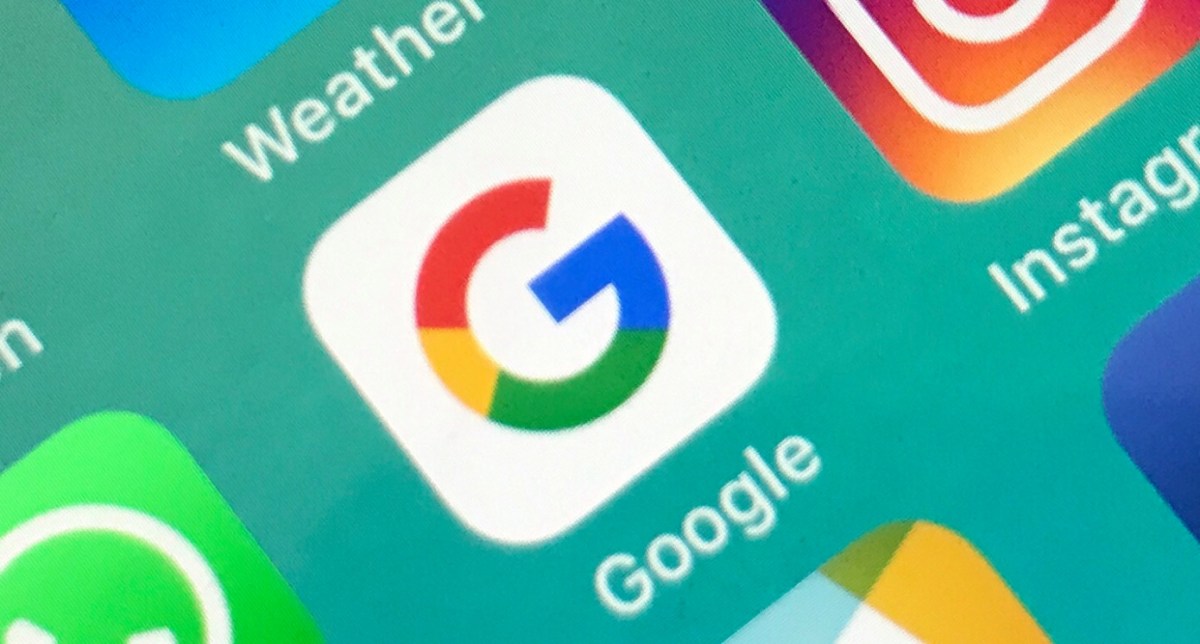 Google-Discover-adds-AI-summaries-threatening-publishers-with-further-traffic.jpg google search app ios
