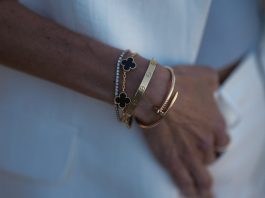 Jewelry sales outperform as U.S. luxury spending falters: Citi