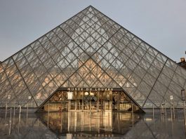 Louvre Launches Design Competition Ahead of $400M Overhaul