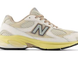 Official Look at the New Balance 2010 "Linen"