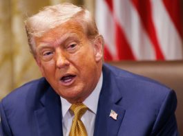Trump threatens pharmaceutical tariffs of 200%