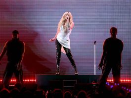 With her app Smash, Kesha can be whoever she wants — even a tech CEO
